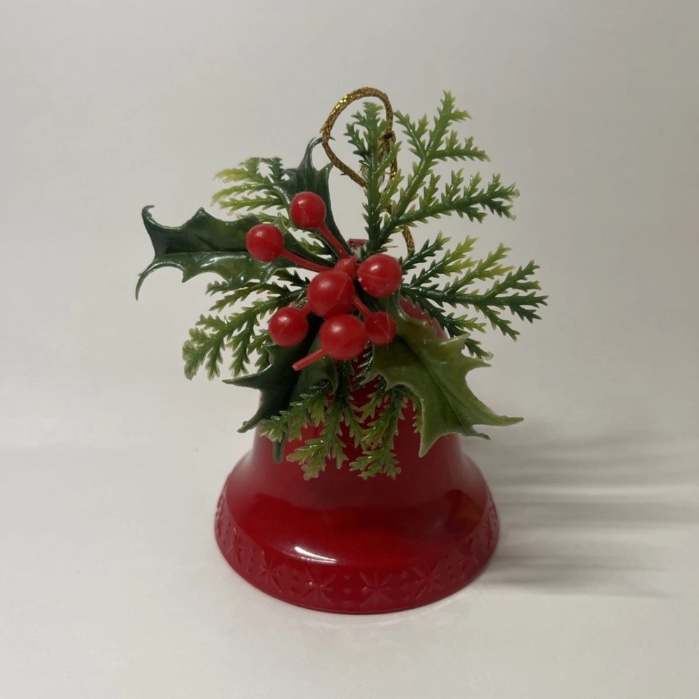 Vtg 1979 Carolites Musical Christmas Bell Ornament